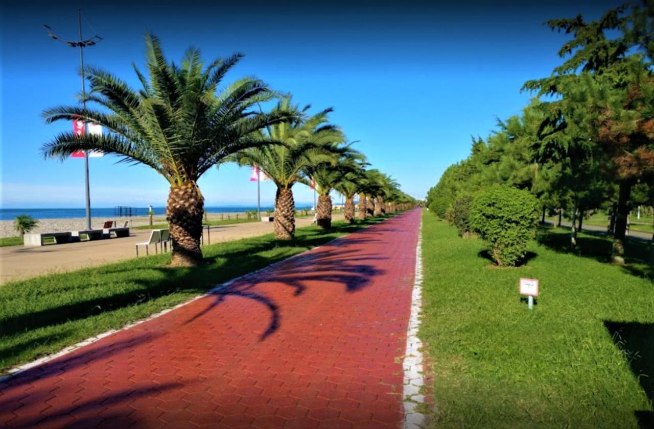 Orbi City Twins Tower Μπατούμι Εξωτερικό φωτογραφία