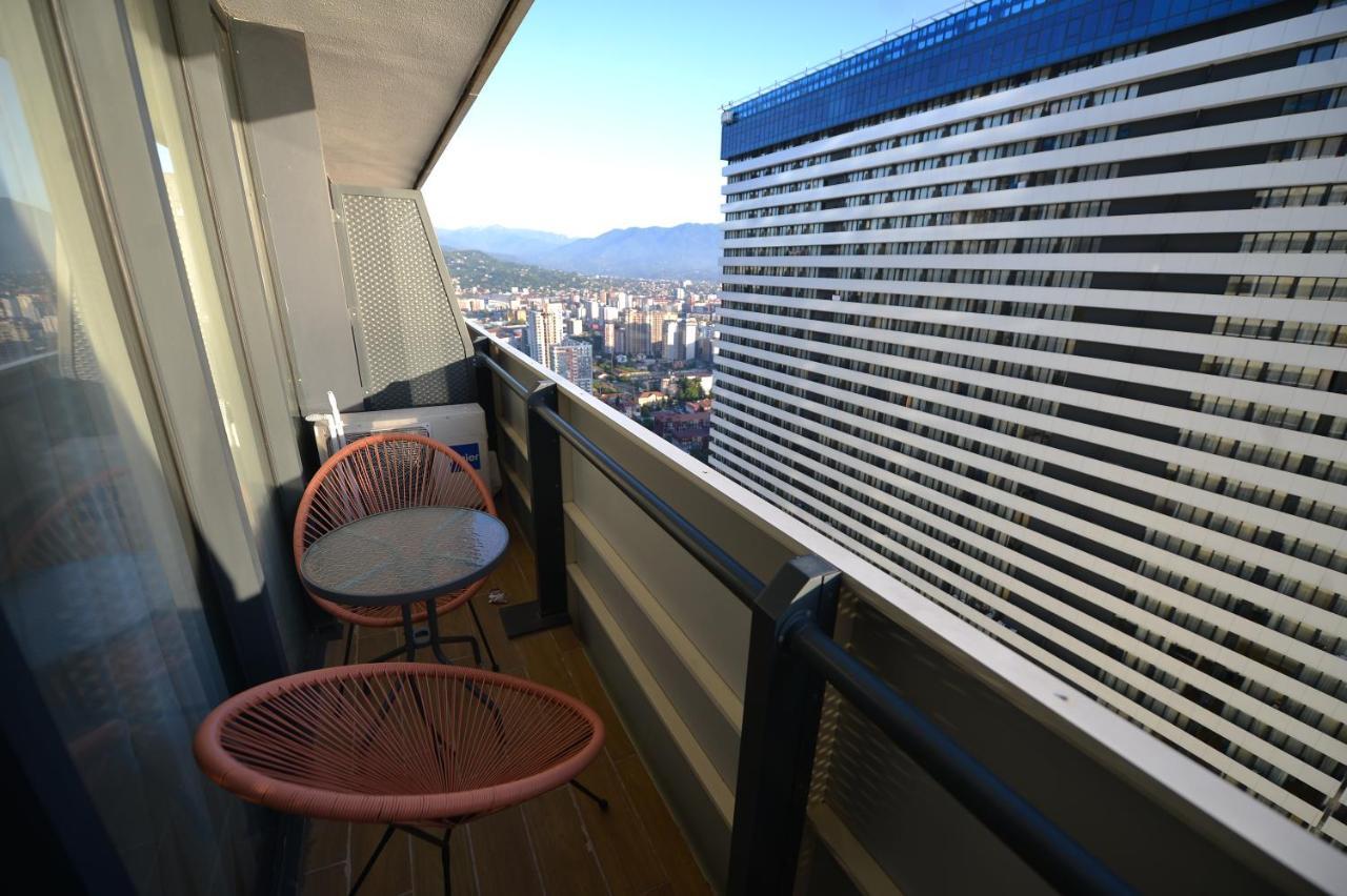 Orbi City Twins Tower Μπατούμι Εξωτερικό φωτογραφία