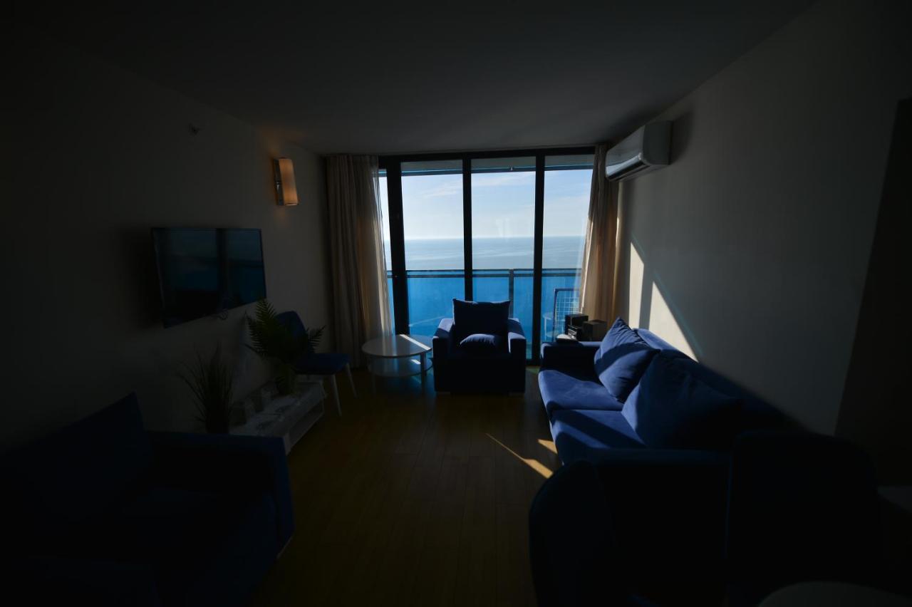 Orbi City Twins Tower Μπατούμι Εξωτερικό φωτογραφία