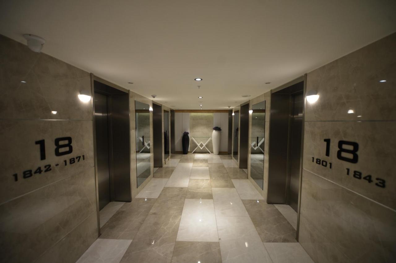 Orbi City Twins Tower Μπατούμι Εξωτερικό φωτογραφία